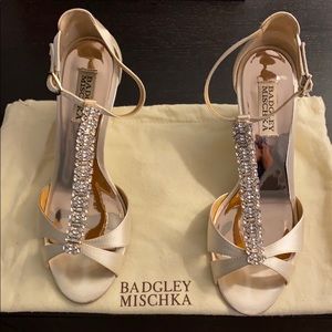 Badgley Mischka Wedge Shoes